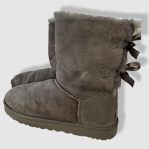 UGG BAILEY BOW II Grey Suede Women's Ankle Boots